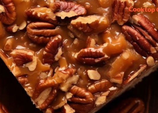 Toffee Pecan Dream Bars - Easy Recipes