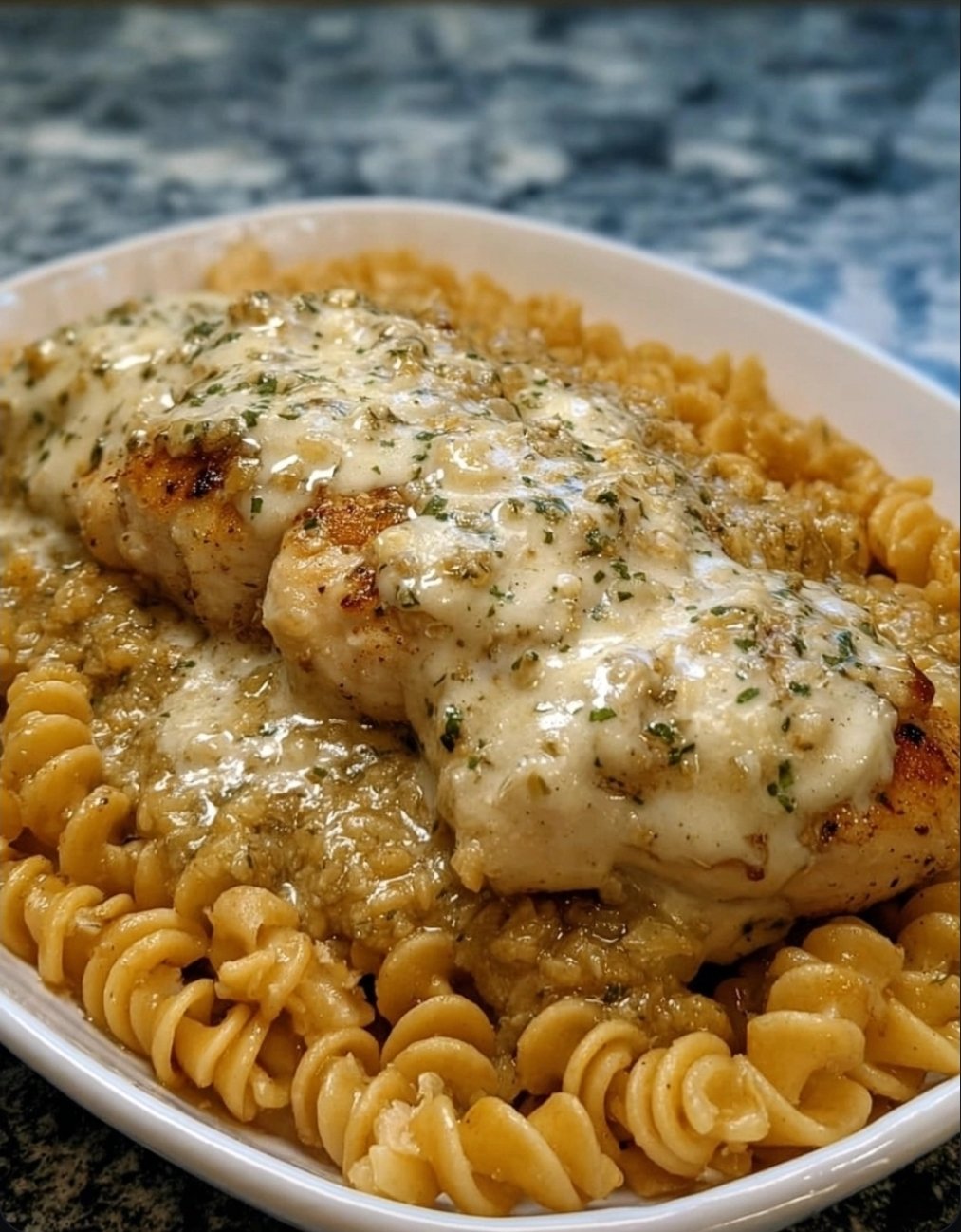 Creamy Garlic Butter Chicken and Rotini in Parmesan Sauce