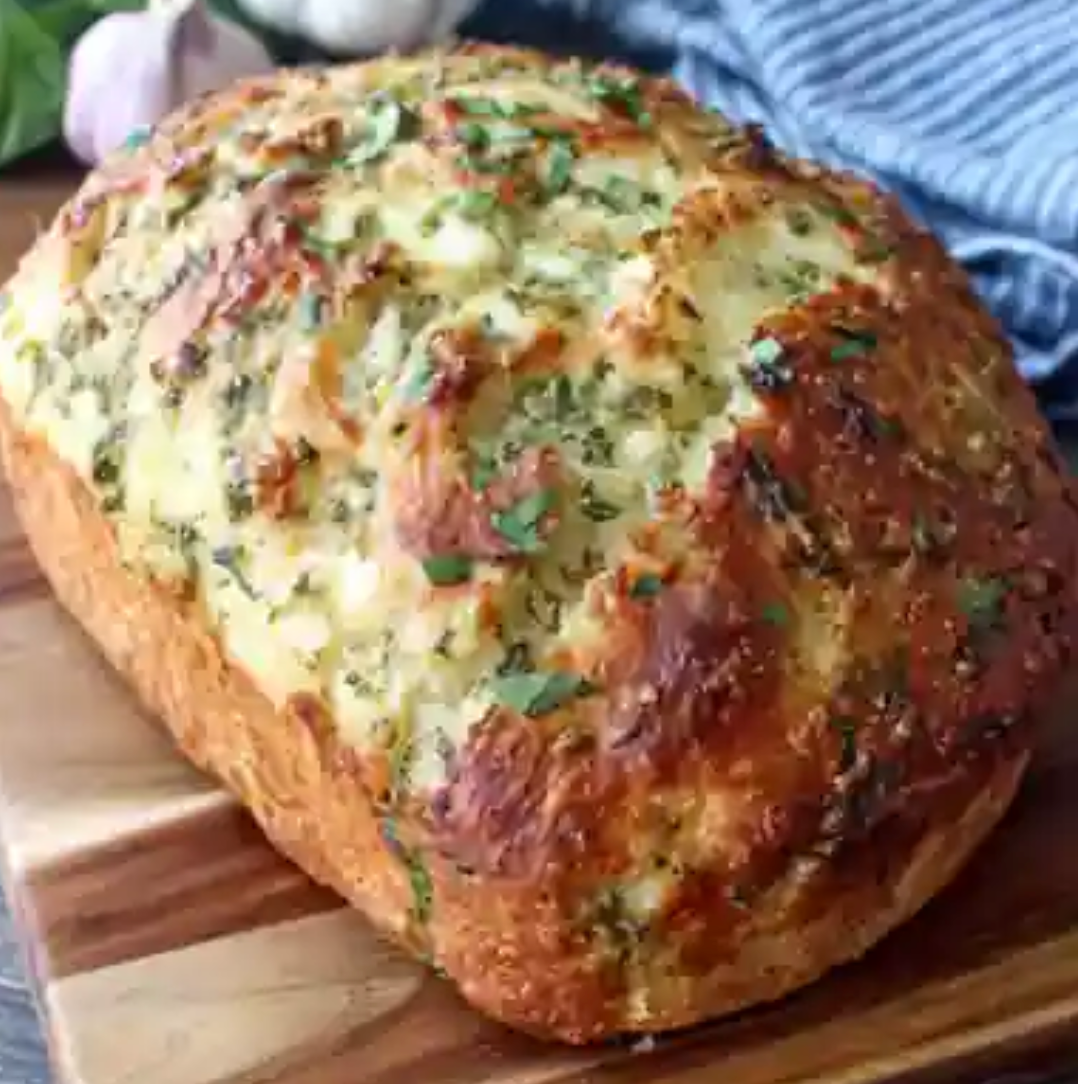 Grandma’s Slow Cooker Basil Pesto Bread