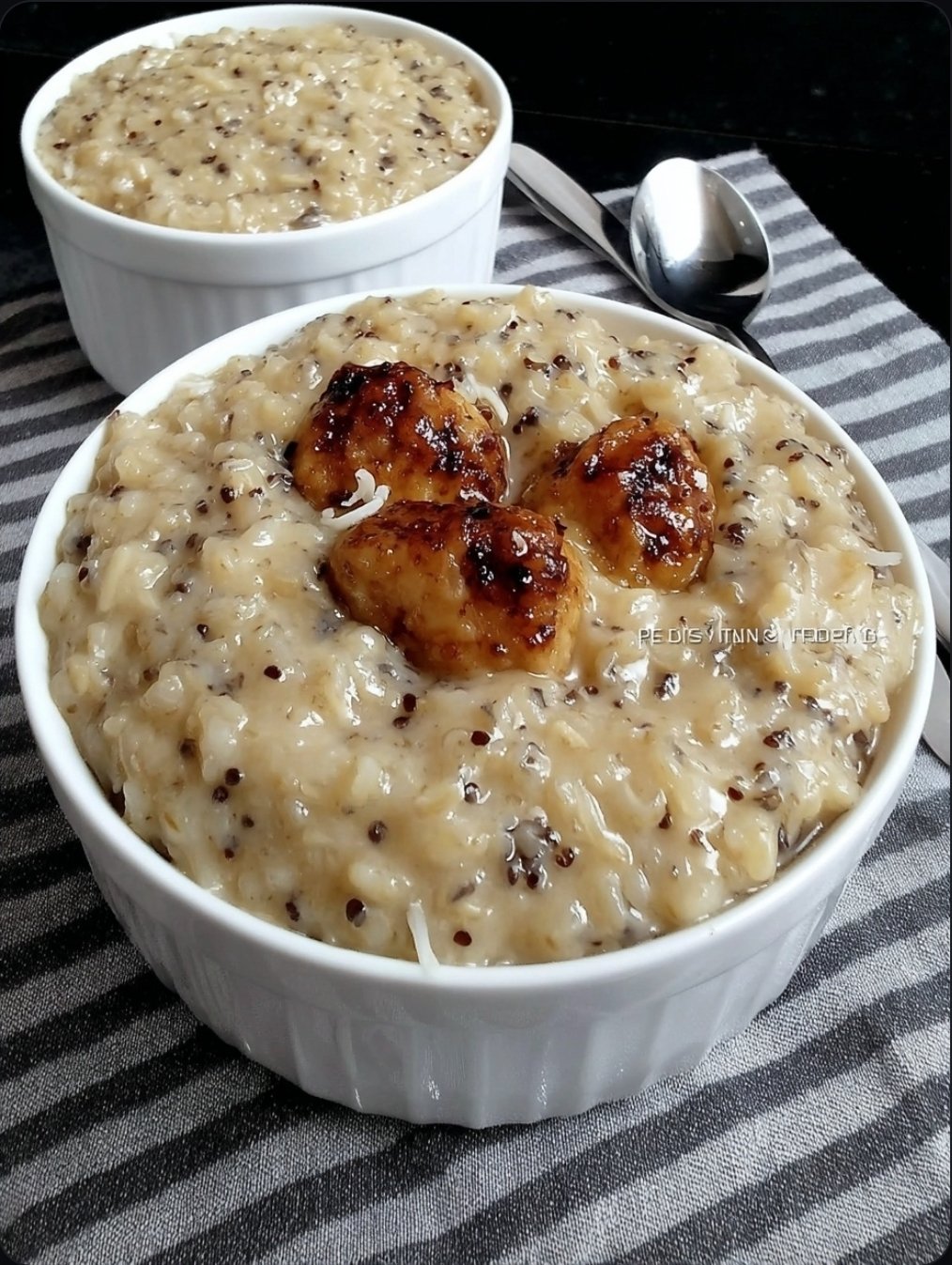 Sweet Sticky Rice Porridge