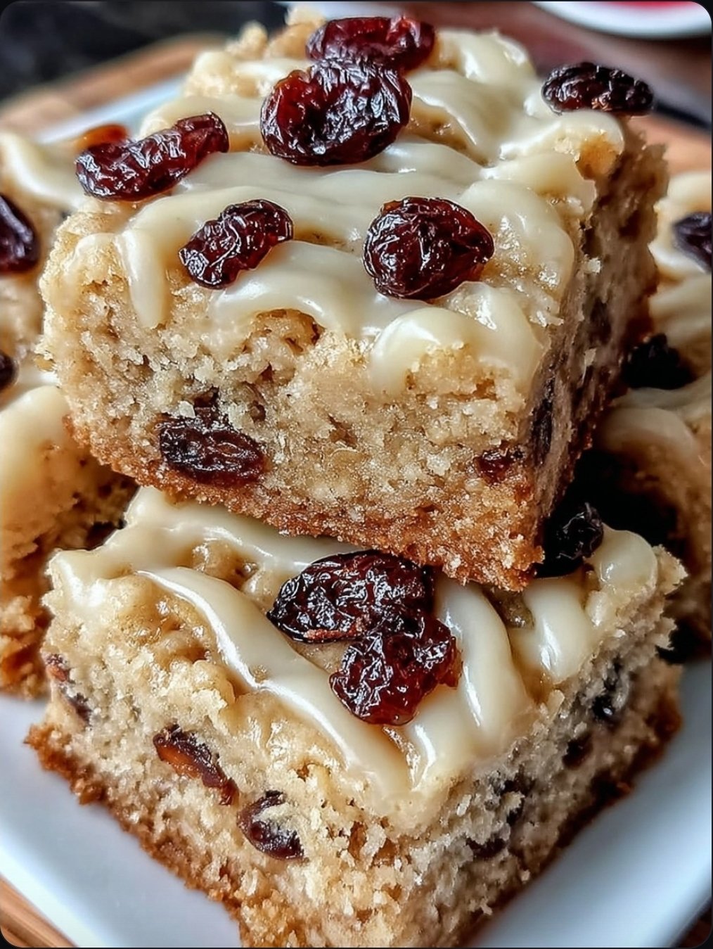Oatmeal Raisin Cookie Bars