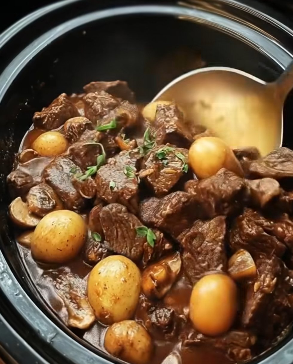 Slow Cooker Beef Bourguignon