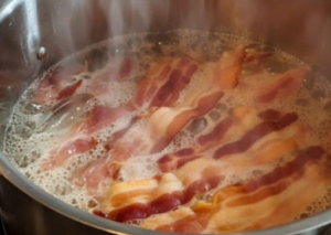 PERFECTLY COOKED BACON