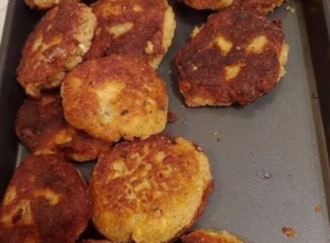 SOUTHERN FRIED SALMON PATTIES