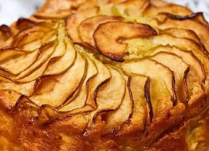 Grandma`s Fluffy Apple Pie