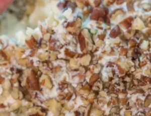 Pineapple Pecan Cheese Ball