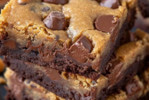 Peanut Butter Cup Gooey Cookie Bars