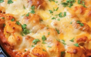 Cheesy Baked Tortellini Casserole