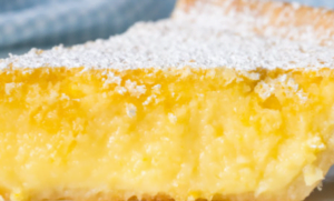 6-Ingredient Blender Lemon Pie
