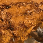 Baked Crab Legs in Butter Sauce