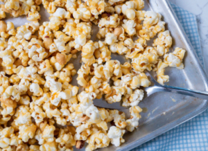 Homemade Amish Caramel Corn