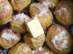 Easy Slow Cooker Baked Potatoes