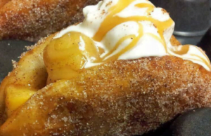APPLE PIE TACOS