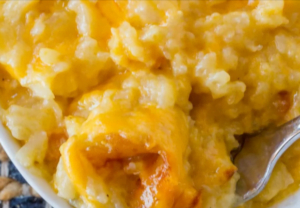 Cheesy Crockpot Hashbrown Casserole
