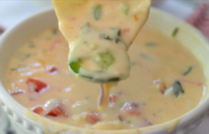 Creamy White Queso Dip