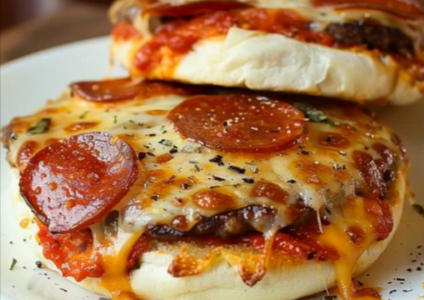 Italian-Style Fusion Pizza Burgers