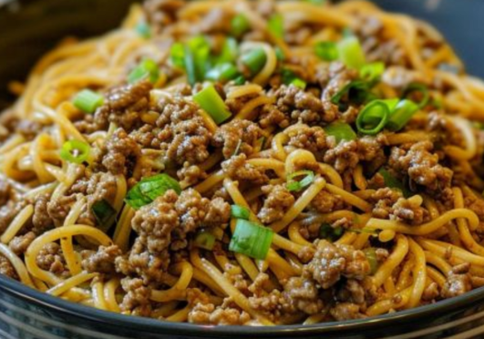 Slow Cooker Ginger Garlic Ground Beef Chow Mein – Easy Recipes