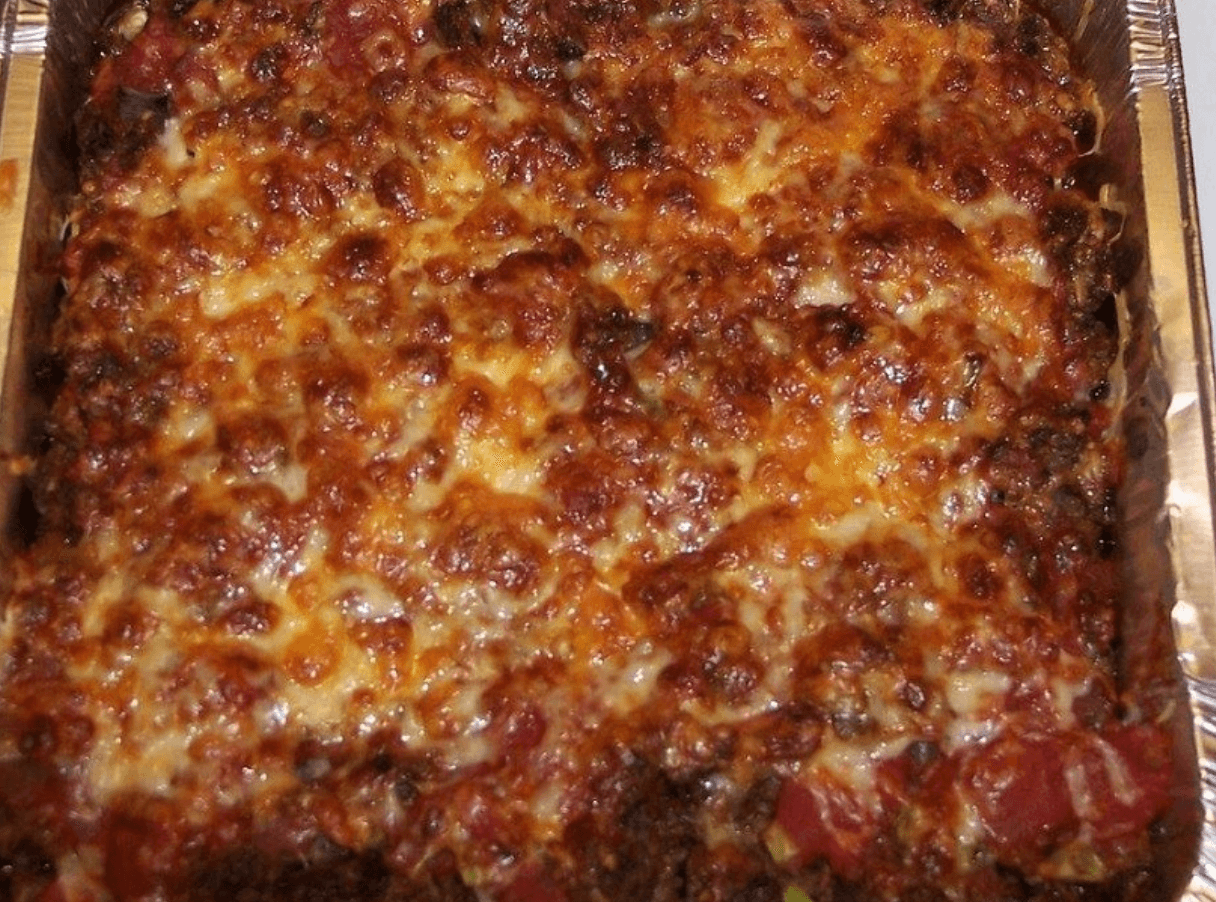 INGREDIENTS 1 lb extra lean ground beef (drained or rinsed!) ½ cup onion (chopped) ¼ cup canned jalapeno slices, chopped 2 cups fresh tomatoes, chopped or 1 (15 ounce) can diced canned tomatoes 1 (15 ounce) can kernel corn (drained) 1 (15 ounce) can black beans (rinsed and drained) 1 (1¼ ounce) package taco seasoning mix 8 corn tortillas ¾ cup nonfat sour cream ⅓ cup reduced-fat Mexican cheese blend, shredded ⅓ bunch fresh cilantro, chopped, to taste (or less (or more)