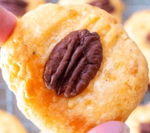 Southern Pecan Cheese Wafers