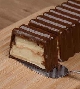 Chocolate Vanilla Layered Pudding