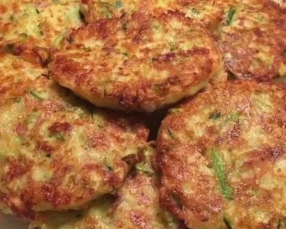 Health meal, low carbs meals, keto meal