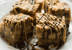 Creamy Peanut Butter Cheesecake Bars