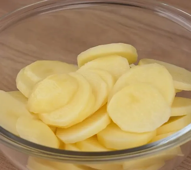 Health meal, low carbs meals, keto meal