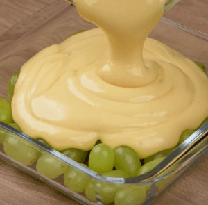 Pineapple Jelly and Green Grape Delight