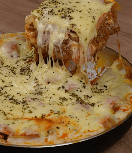 Health meal, low carbs meals, keto meal