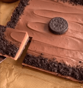 Easy 5-Ingredient Nutella Cheesecake