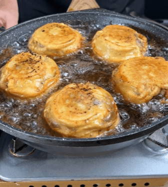 Health meal, low carbs meals, keto meal