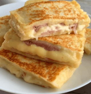 Health meal, low carbs meals, keto meal