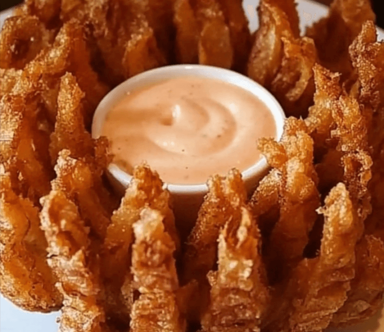 Bloomin’ Onion - Easy Recipes Life