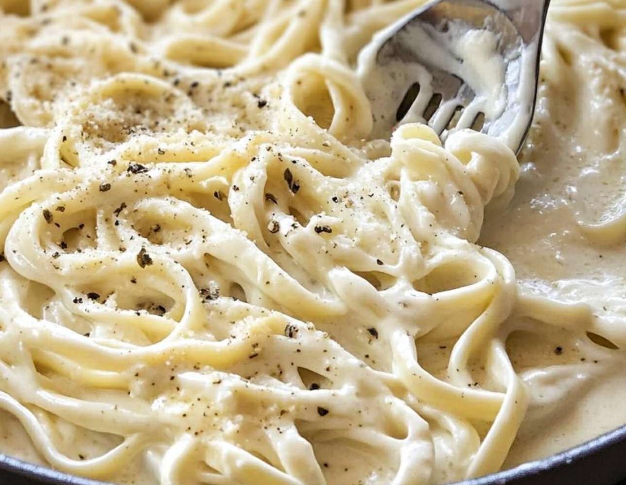 Health meal, low carbs meals, keto meal