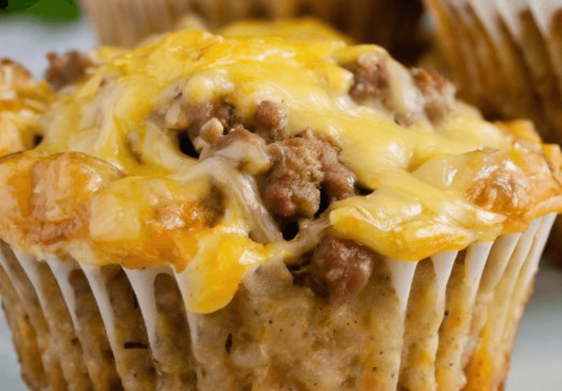 Ingredients: 1 pound breakfast sausage 1 cup Bisquick baking mix 1 cup shredded sharp cheddar cheese 4 eggs