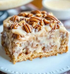 Southern Pecan-Topped Cake