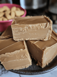 4 Ingredient Peanut Butter Fudge