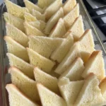 Easy One-Dish Cheesy Green Bean Casserole — melt-in-your-mouth goodness