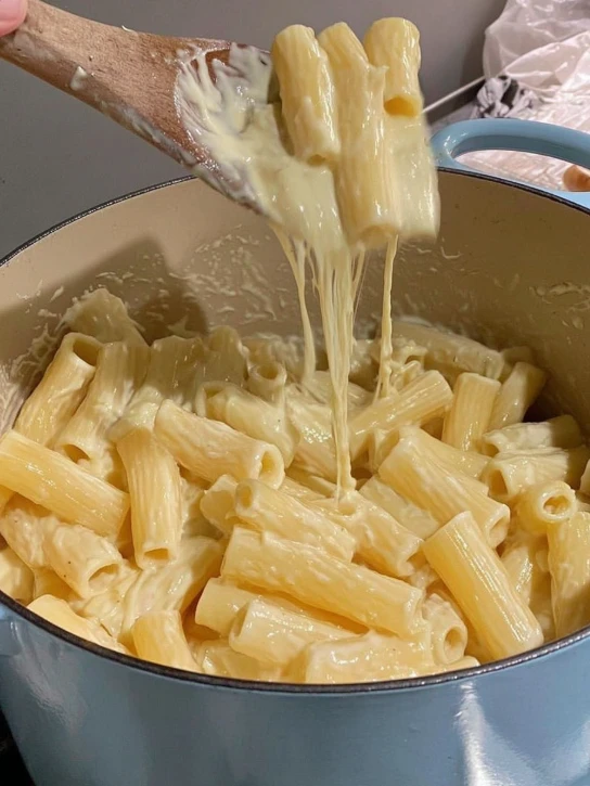 creamy mac and cheese
