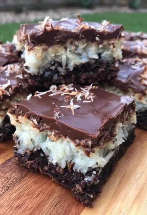 Decadent Chocolate Coconut Cake Recipe Chocolate Coconut Mounds Cake Ideas Best Cocoa Mounds Cake With Chocolate Chips Gou...