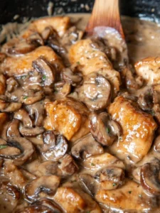 Easy Chicken Stroganoff