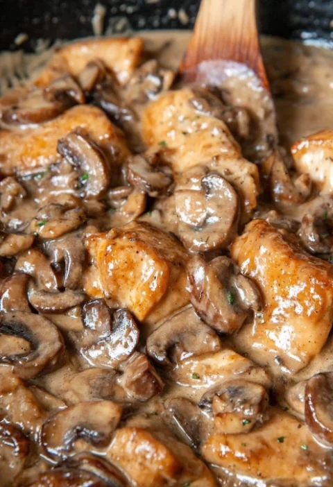 Easy Chicken Stroganoff Recipe Quick Chicken Stroganoff Dinner Homemade Easy Chicken Stroganoff Best Chicken Stroganoff Sa...