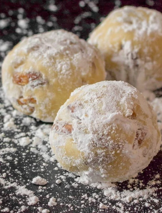 Easy Georgia O’Keeffe Pecan Butterballs Recipe Homemade Honey Pecan Butterballs Georgia O’Keeffe Inspired Pecan Desser...