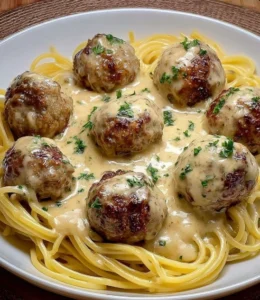 Meatballs with Roquefort Sauce