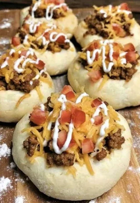 Loaded Taco Pizza Bombs Recipe Homemade Taco Pizza Bombs Best Cheese For Taco Pizza Bombs Loaded Taco Pizza Bombs With Que...