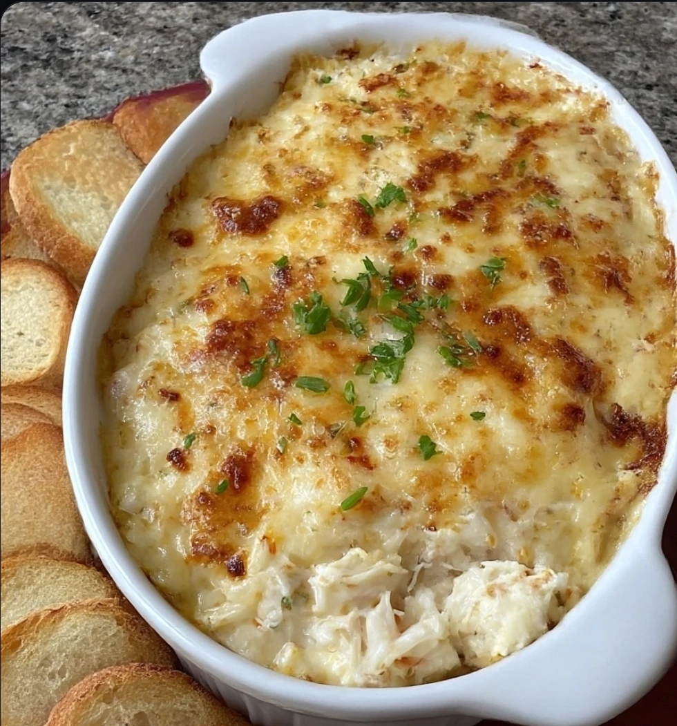 Quick & Easy Hot Crab Dip in Just 15 Minutes!