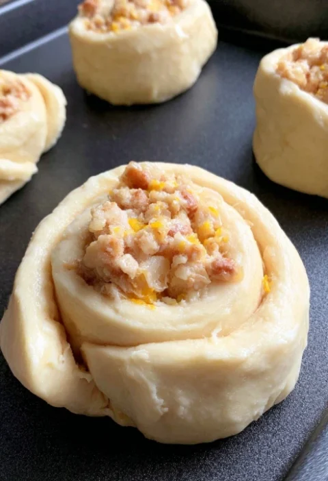 Ringaling Sweet Rolls