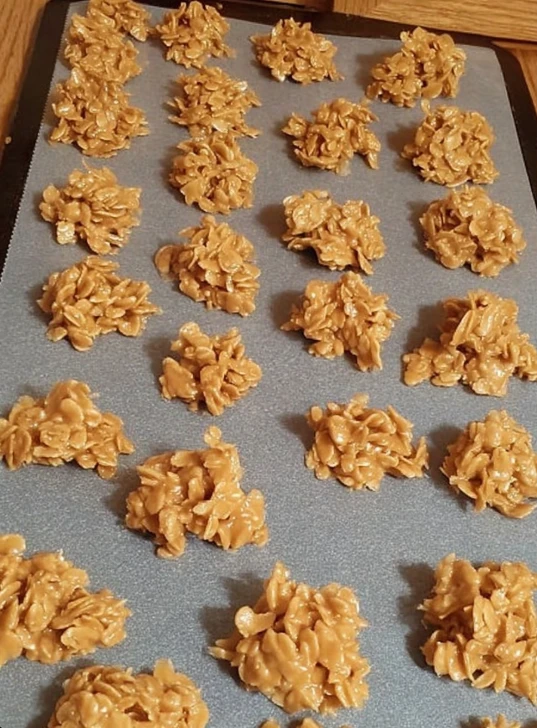 Corn flake candy