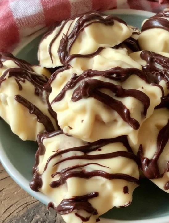 Amish Zebra Cashew Clusters