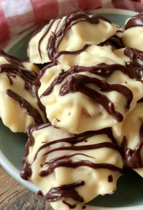 Buy Amish Zebra Cashew Clusters Online Best Price Amish Zebra Cashew Clusters Organic Amish Zebra Cashew Nuts Cluster Amis...